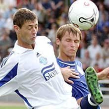 Ключевой игрок "Днепра" Александр Рыкун (слева) попал в аварию (©Oleaxndr Zadiraka)