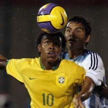 Новичок "Шахтера" Виллиан в матче за молодежную сборную Бразилии (©AFP) Новичок "Шахтера" Виллиан в матче за молодежную сборную Бразилии (©AFP)